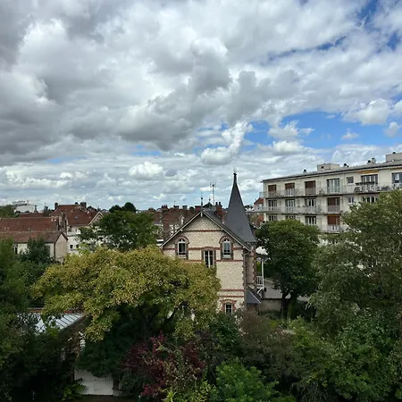 Proche Centre - Parking Securise * Sainte-Savine