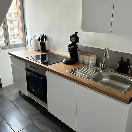 Apartment Proche Centre - Parking Securise *