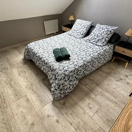 Proche Centre - Parking Securise Sainte-Savine